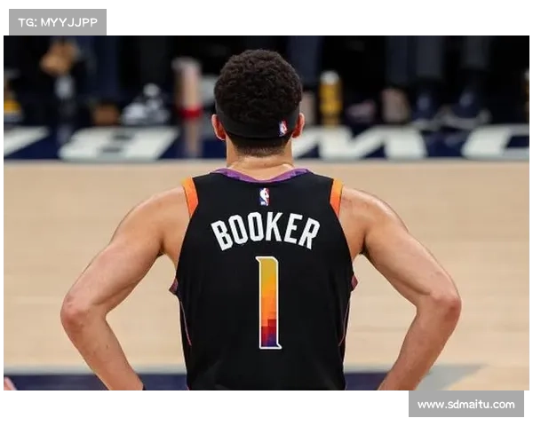 布克职业生涯重要里程碑回顾：从新星崛起到全明星成就之路